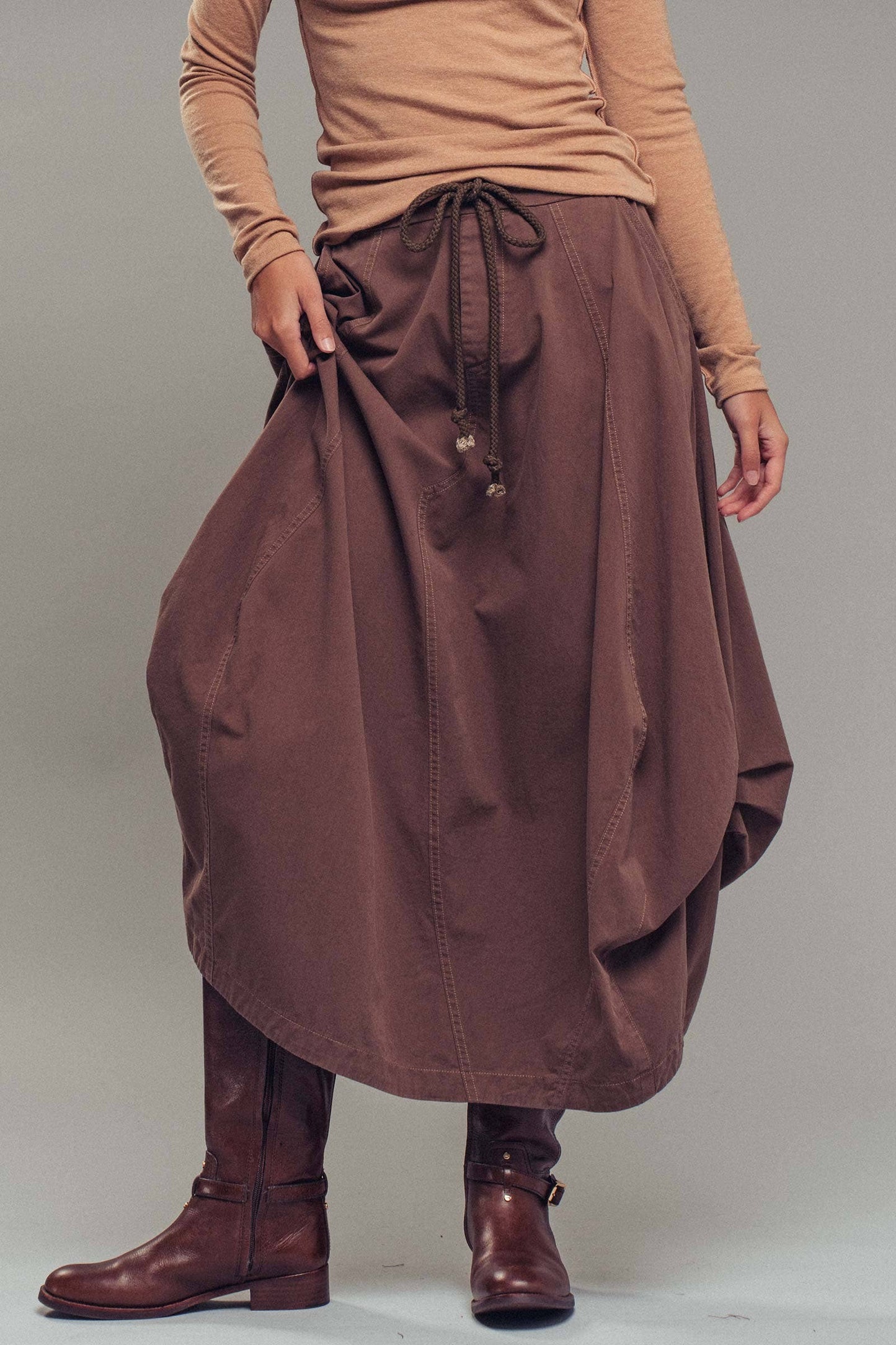 Urban Daizy - Balloon Hem Drawstring Maxi Skirt