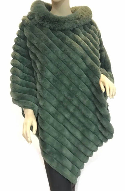 LOOWIE - 068 Luxurious Green Faux Fur Ribbed Poncho with Plush Collar: Cream