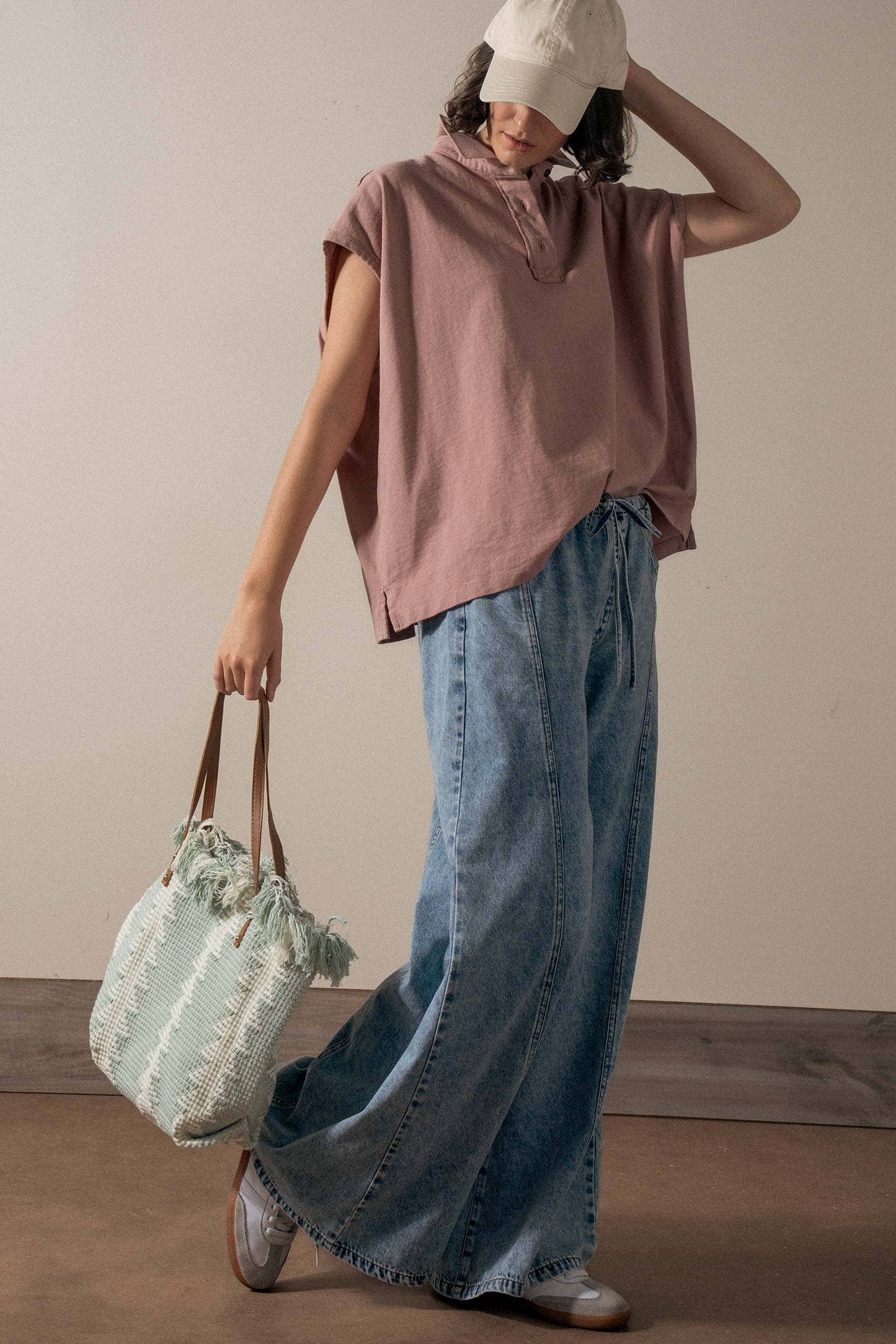 Textured Geometric Fringe Tote Bag