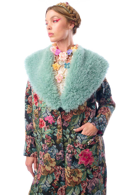 Aratta - Isabel Coat