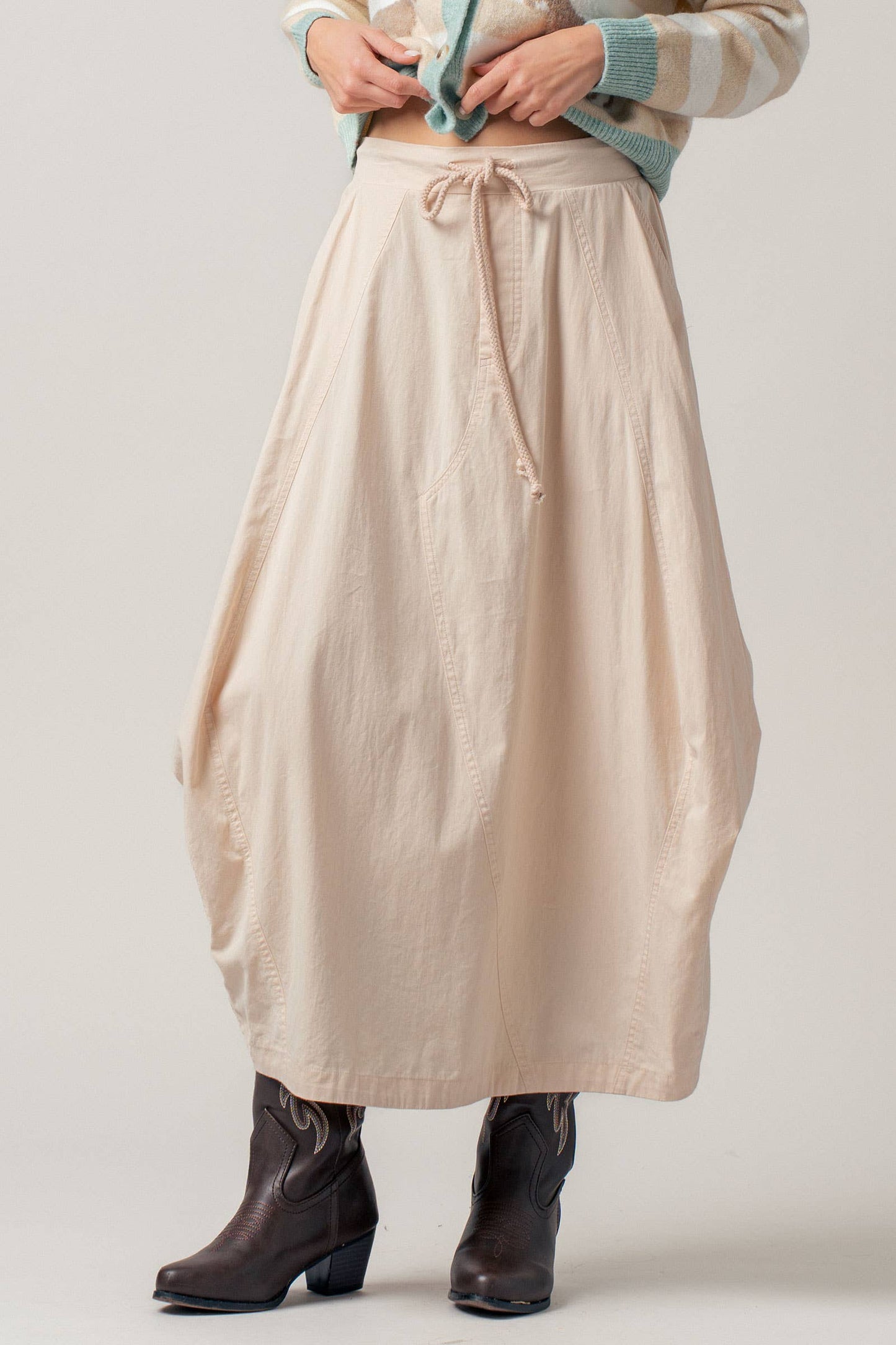 Urban Daizy - Balloon Hem Drawstring Maxi Skirt