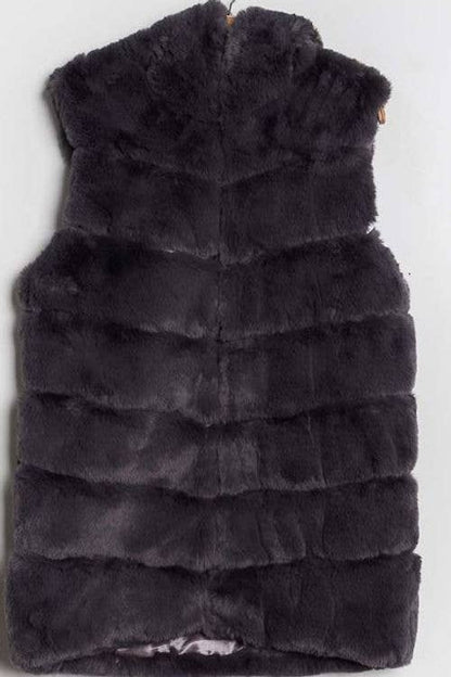 LOOWIE - 5061 Faux Fur Vest Loowie: Black