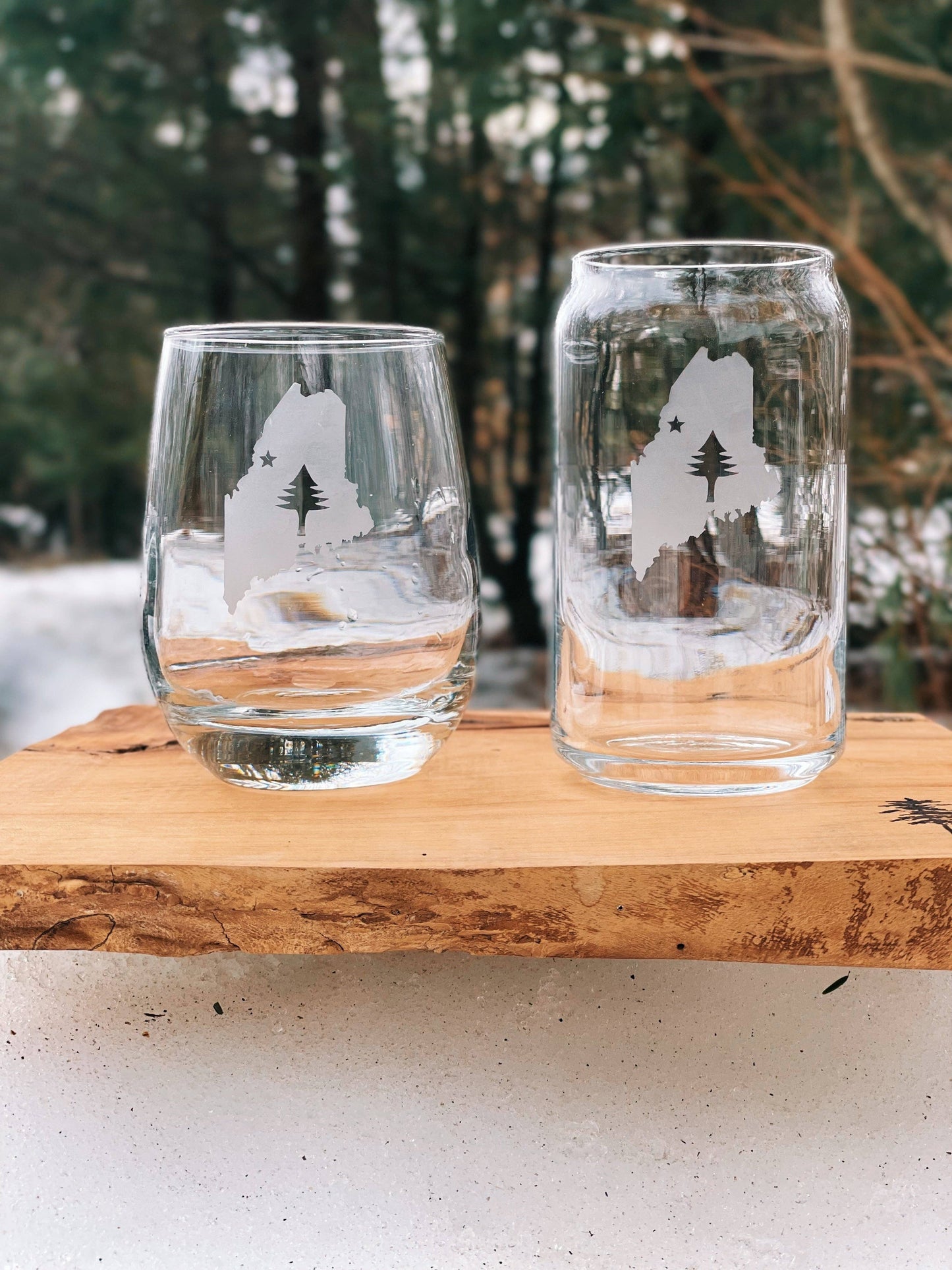 Reclaimed Maine Co. - Nature Inspired Etched Beer Can Glasses | Maine Gifts: Pine Tree State Flag