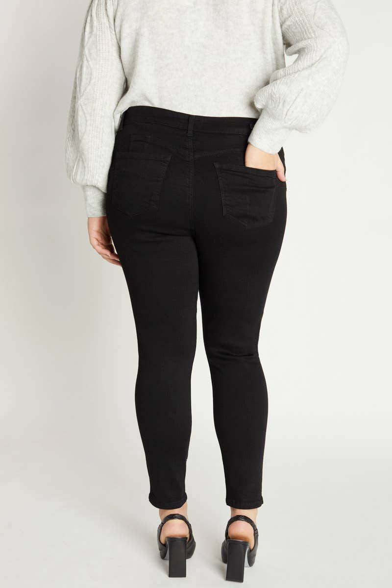 ENJEAN - EP3106XL Mid Rise Push Up Ankle Skinny: 2X / BLACK