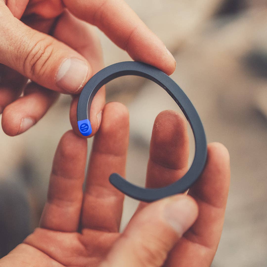 Cape Clasp - Tikós: The Ocean Plastic Bracelet