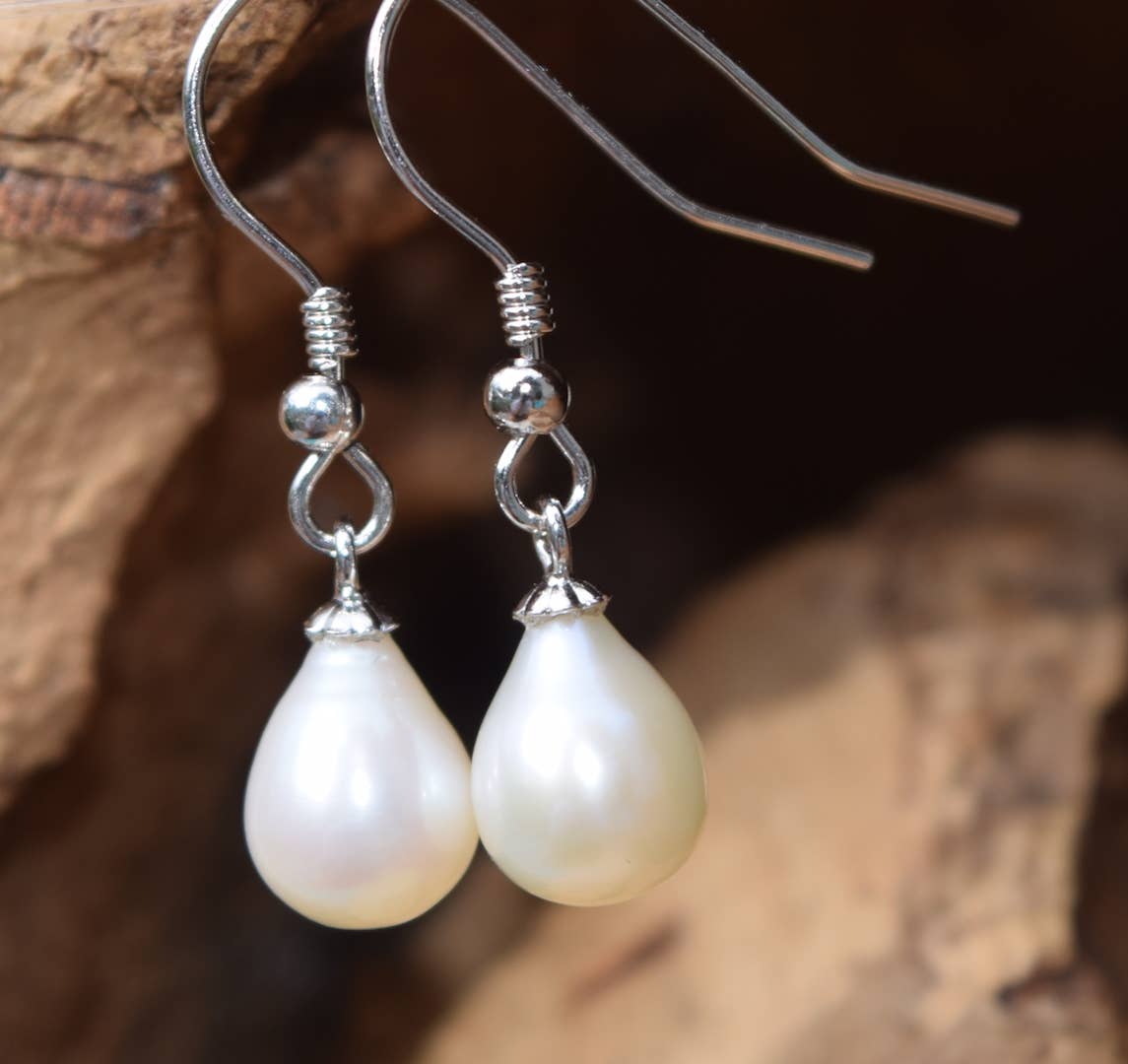 Cork Tree Designs - Pearl Earrings