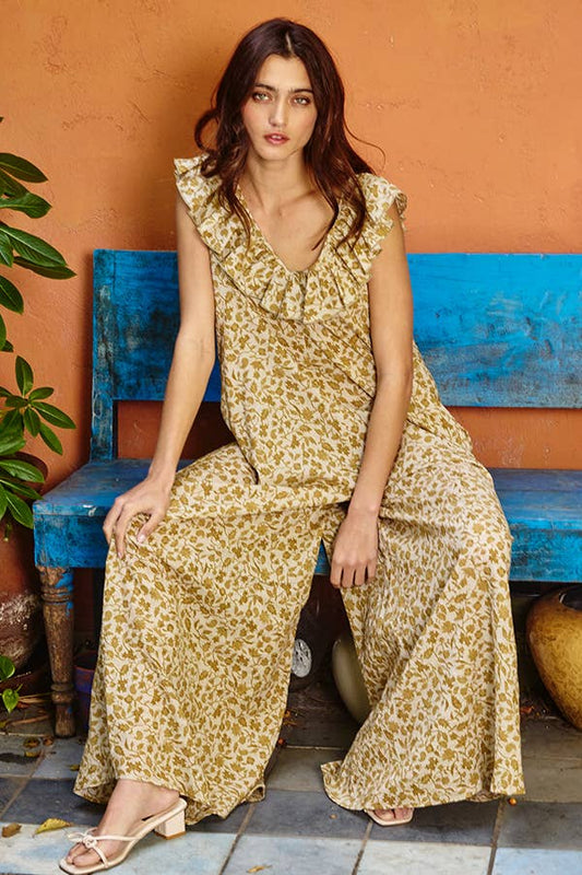 BUCKETLIST - R5254A Strapless Ruffled V-neck Wide Leg Woven Jumpsuit