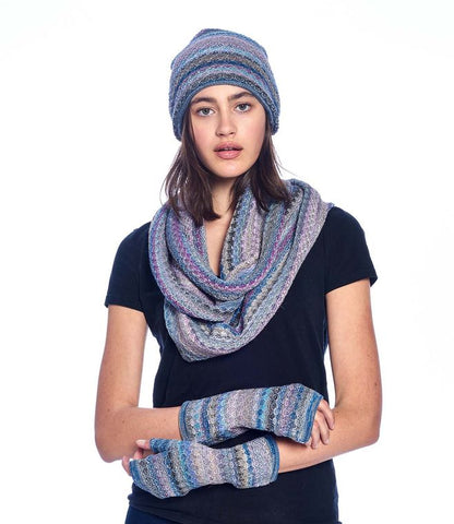Alpaca Infinity Scarf - Printed - Berry