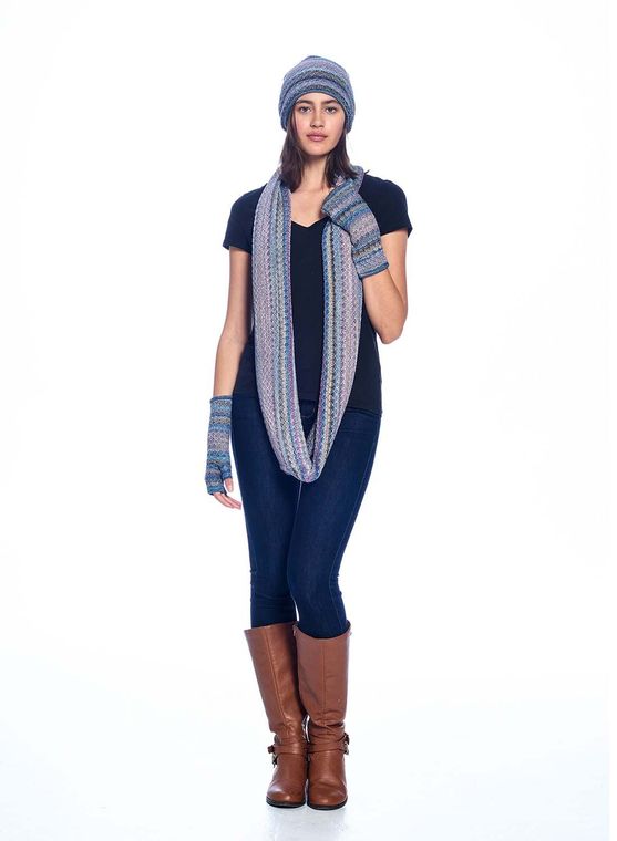 Alpaca Infinity Scarf - Printed - Berry
