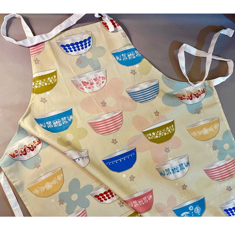APRON Pyrex Vintage BOWLS COLLECTION Kitchen theme retro kitchen